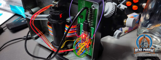 Cougar throttle controller with opened bottom plate exposing the electronics upgraded with an Arduino to gain modern USB capabilities on this old joystick